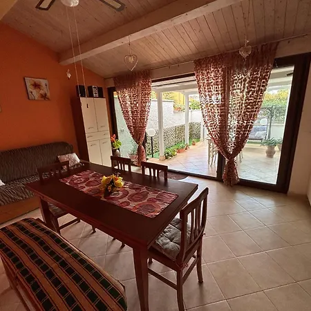 Casa Al Mare Giardino Mediterraneo, Pizzo Fondaco Vecchio