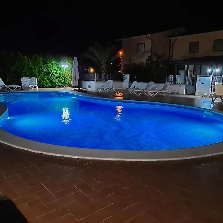 Casa Al Mare Giardino Mediterraneo, Pizzo Fondaco Vecchio