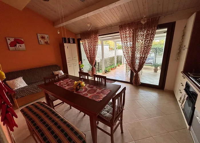 Casa Al Mare Giardino Mediterraneo, Pizzo Fondaco Vecchio